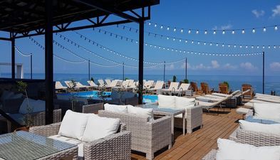 ROOFTOP POOL HOTEL BATUMI_1