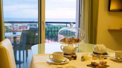 Sputnik Hotel & Spa Batumi_9