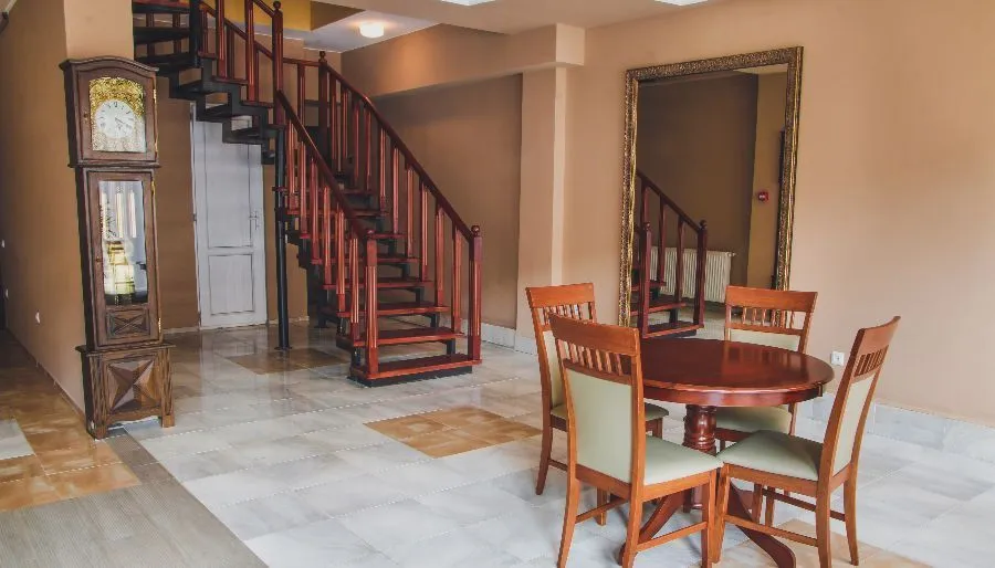 Rogas Home — Photo 6