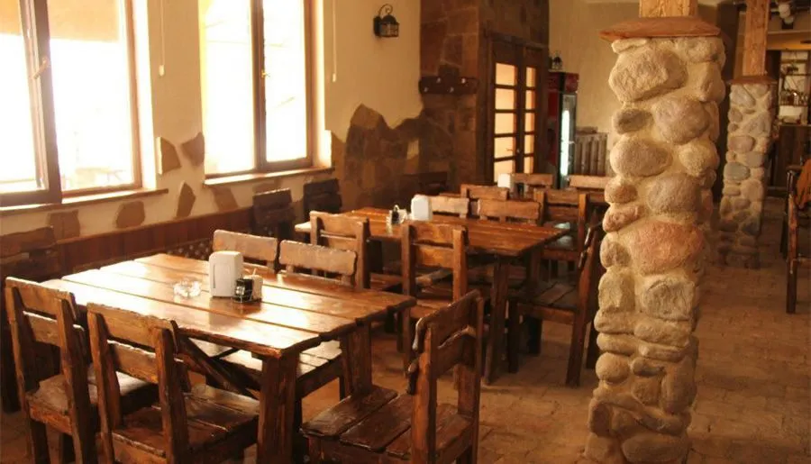 Hotel & Taverna Khreki — Photo 12