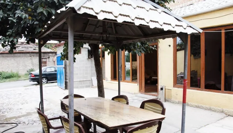 Nuki's Hostel — Photo 2