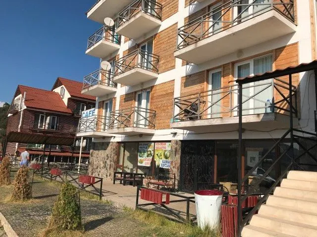 Mgzavrebi Apt 210 — Photo 3