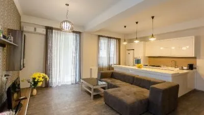 Falcon Apartments - Metekhi King — Photo 5