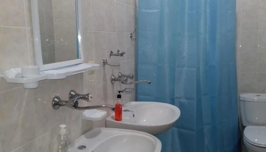 Tatia's Guesthouse — Photo 12