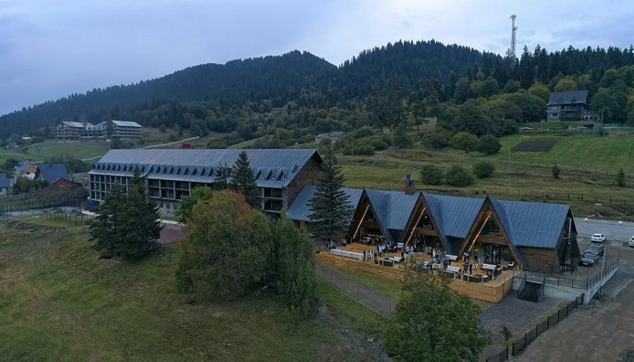 Mgzavrebi Panorama apt 25 — Photo 3