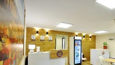 LIGHT HOTEL