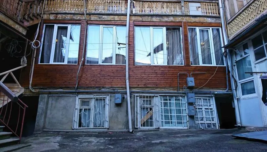 OLD DOORS — Photo 5