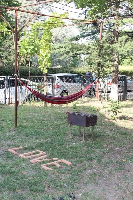 REDHOTEL — Photo 1