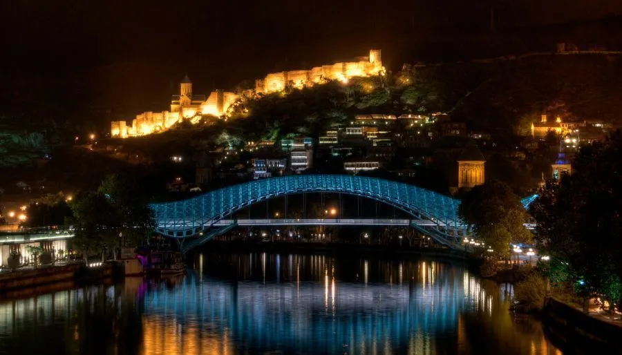 Apartment in old Tbilisi — Photo 4