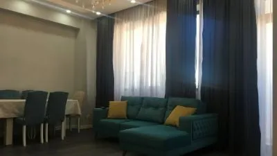 Cozy Apartment in the centre near Holiday Inn Hotel — Photo 4