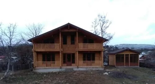 Wooden House — Photo 4
