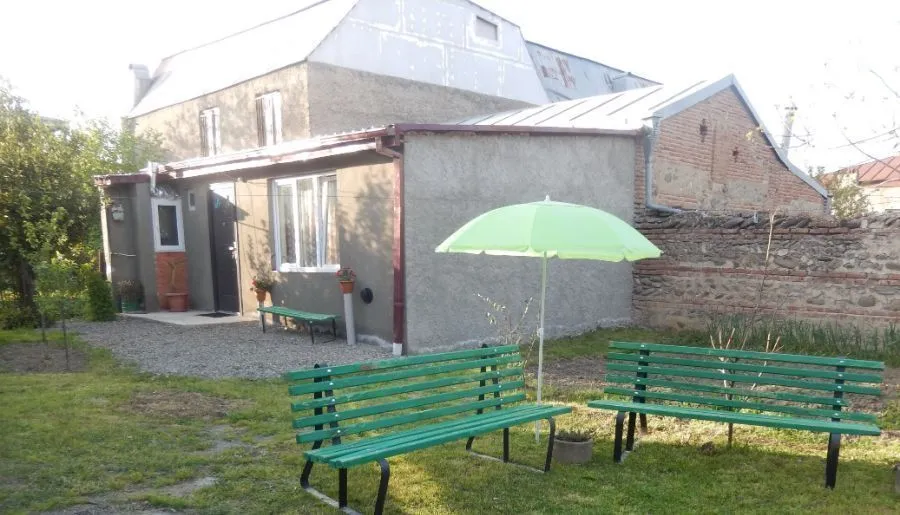 Nino's House — Photo 1