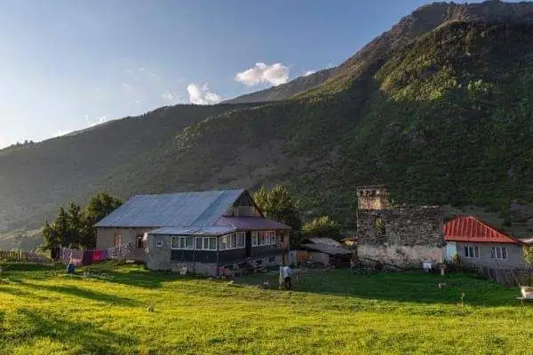 Guesthouse Beqa Naveriani in Zhabeshi — Photo 9