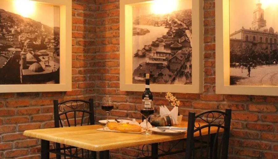 Hotel Tbiliseli — Photo 1