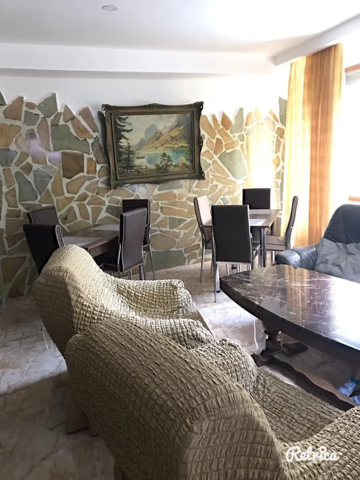MM House — Photo 2