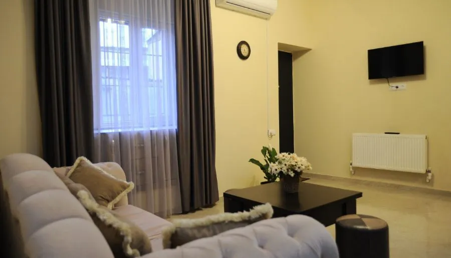 Devi's apartment — Photo 1