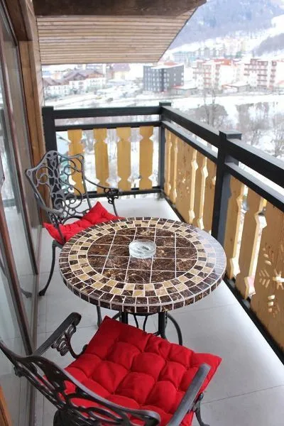 Lizi's Cozy Apartment in Bakuruani