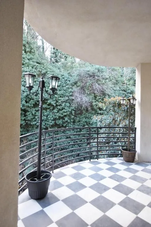 Guesthouse Radiani 14 — Photo 1