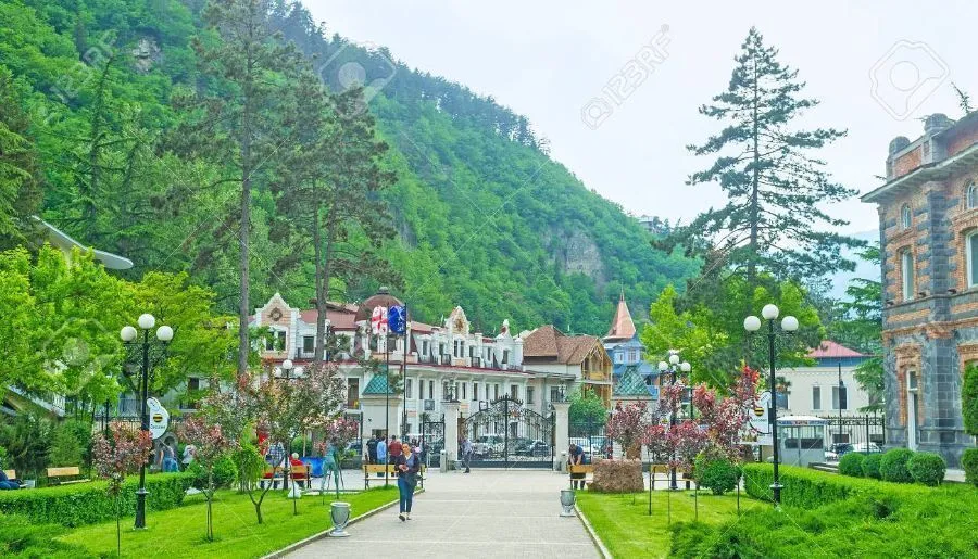 Apartment near the museum in Borjomi — Photo 5