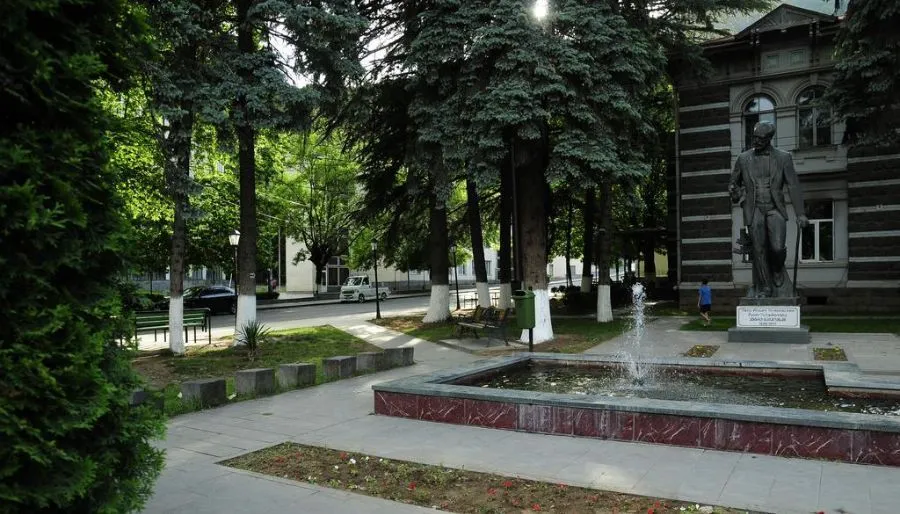 Tacho — Photo 1