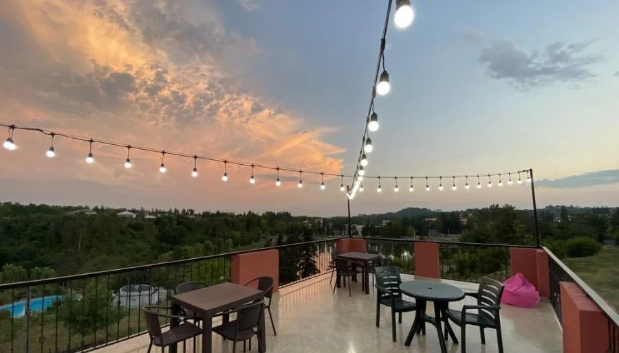 Hotel Lake House — Photo 1