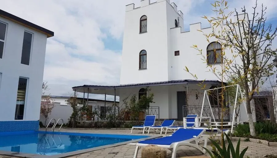 Laguna Villa with Sauna, Pool, Billiards & Garden at Bazaleti Lake — Photo 7