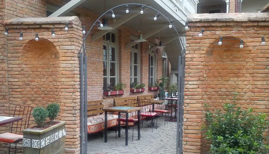 Old wall — Photo 12