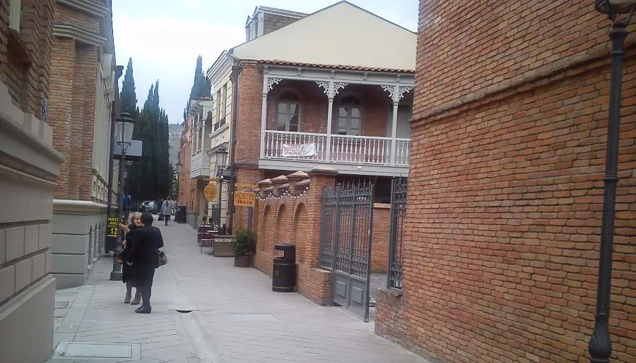 Old wall — Photo 7