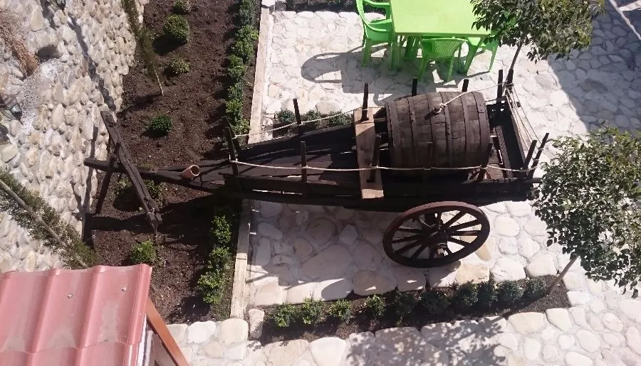 Old House in Sighnaghi — Photo 6