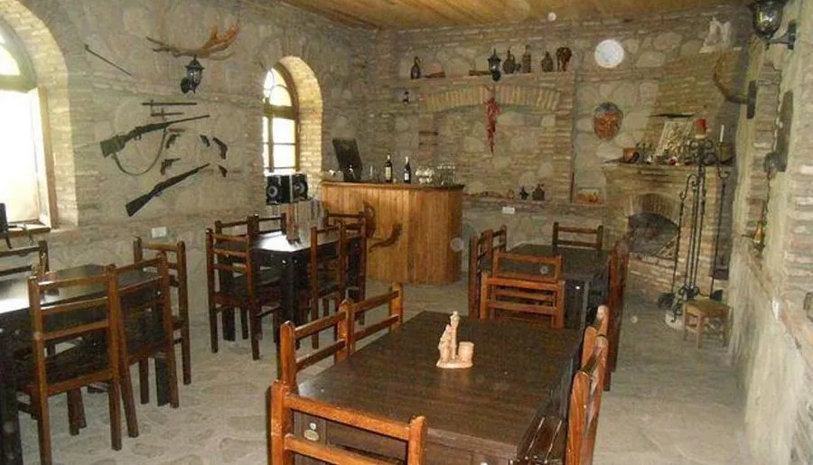 Mate — Photo 8