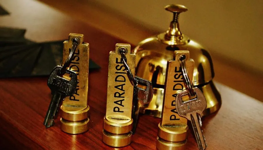 Paradise — Photo 2