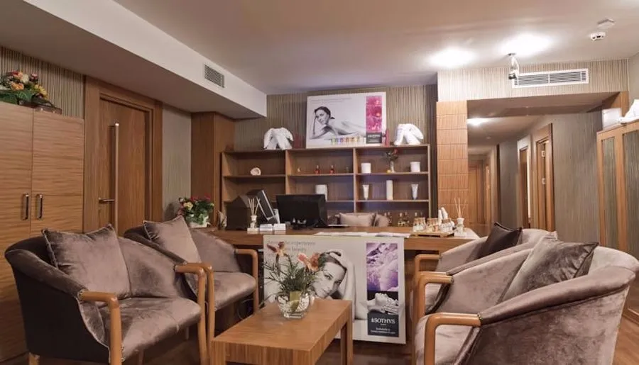 Hotel Intourist Palace — Photo 6
