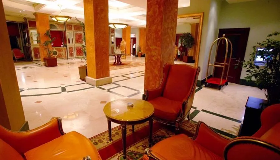 Hotel Intourist Palace — Photo 7