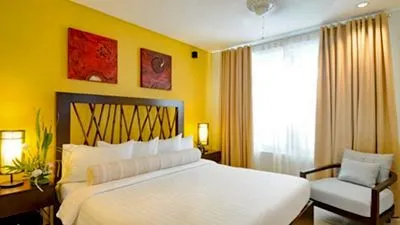 Victoria Royal Hotel