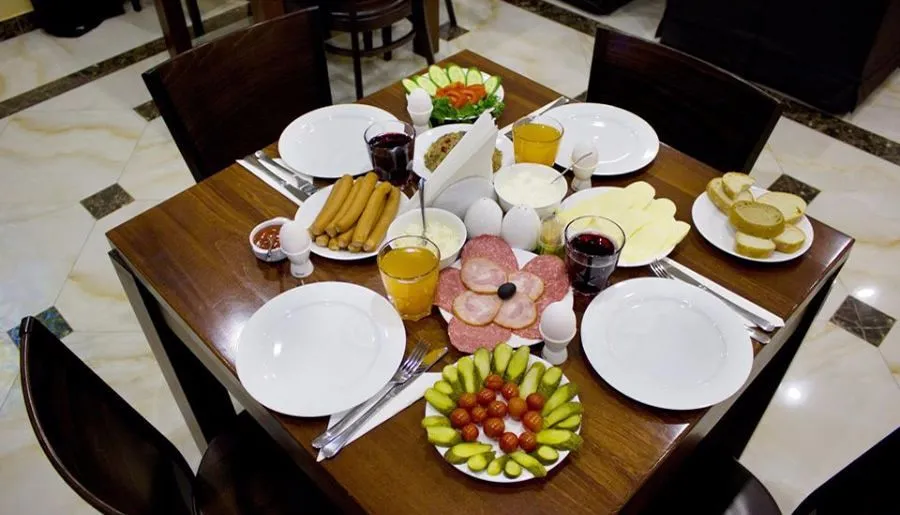 Hotel Feri — Photo 1