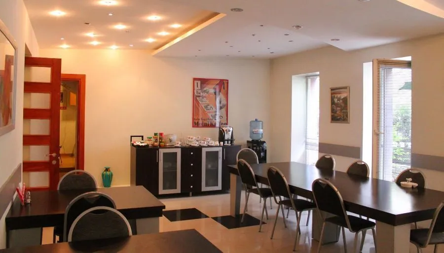 Vake Hotel — Photo 12