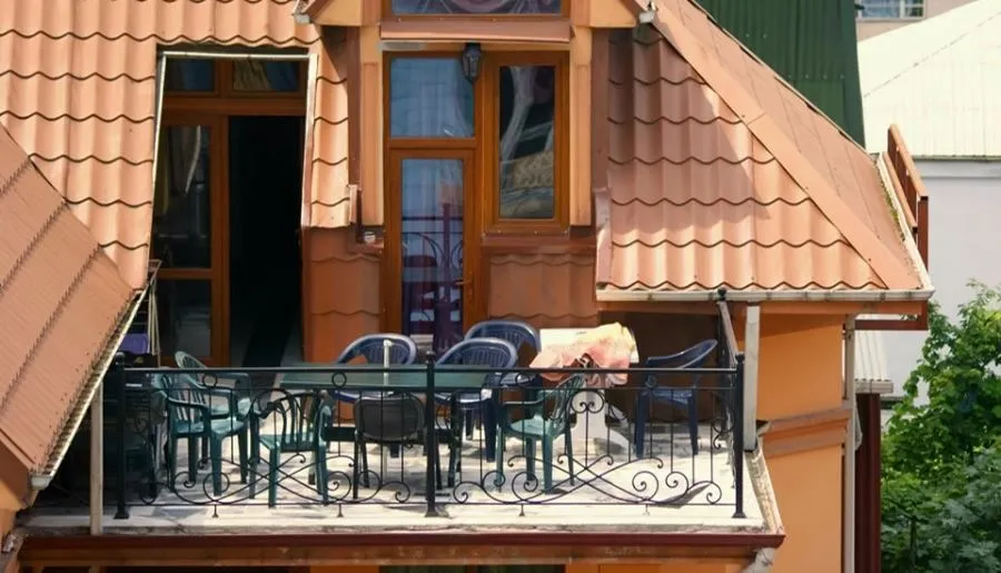 Batumi sun hostel — Photo 12