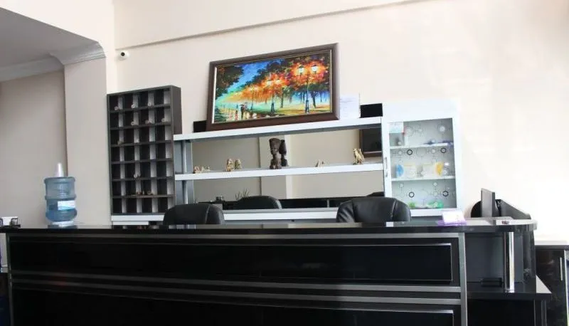 Premium Palace — Photo 10