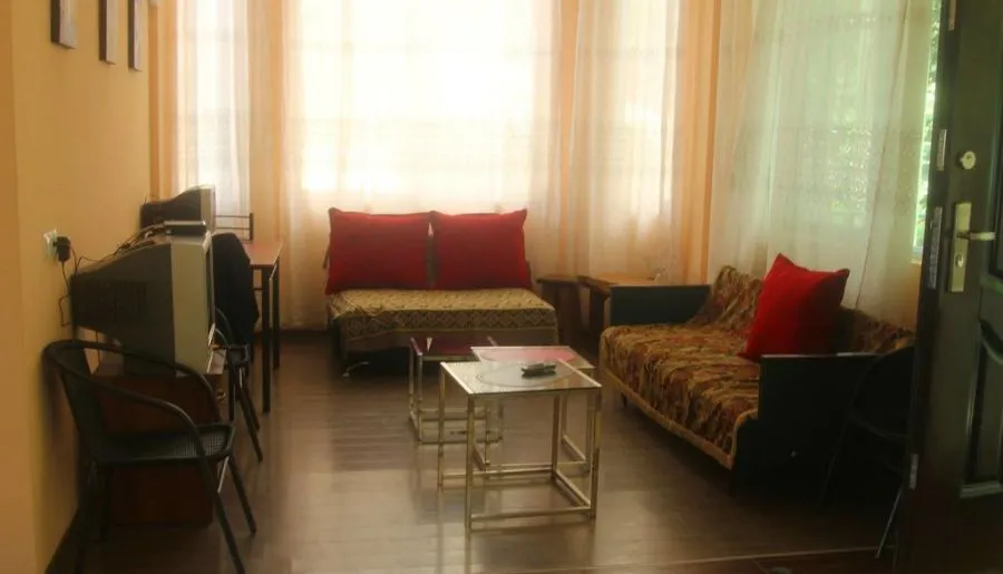 TINIKO — Photo 1