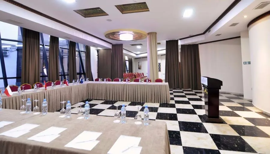 Cron Palace Tbilisi — Photo 11