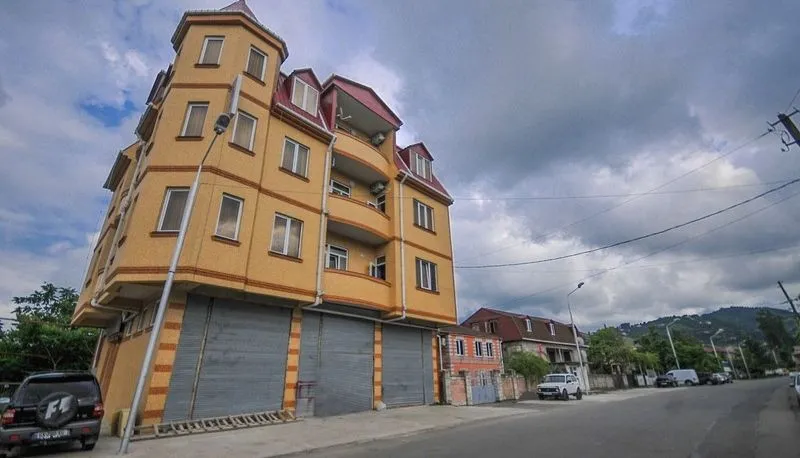 Golden House — Photo 8