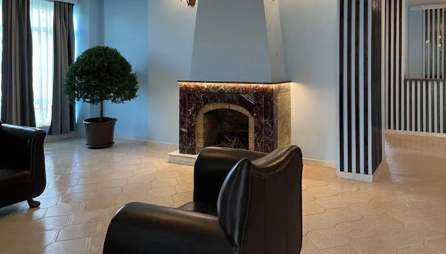 Laguna Hotel — Photo 5