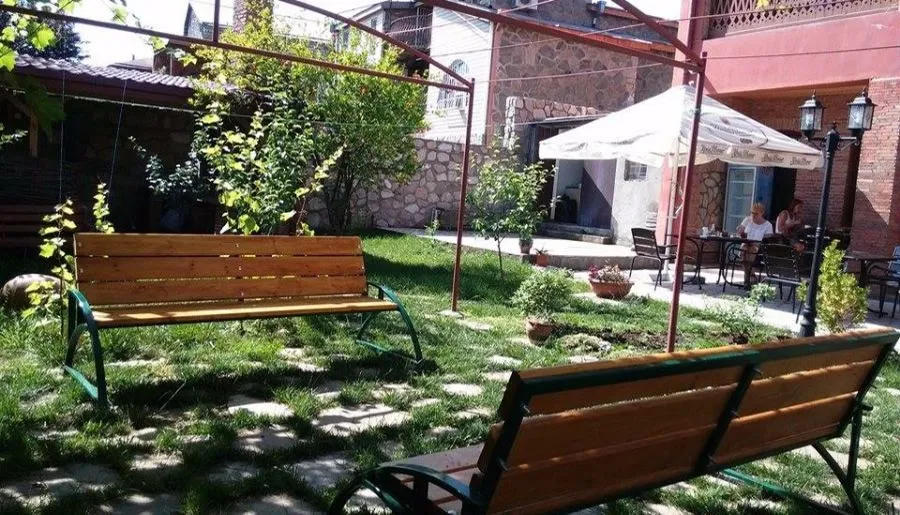 Hotel Sweet Home — Photo 2