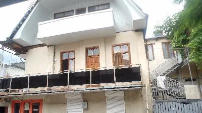 Gio's Guest House