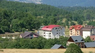 Tbili Kera