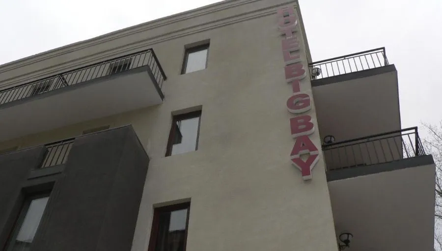 Big Bay Hotel — Photo 7