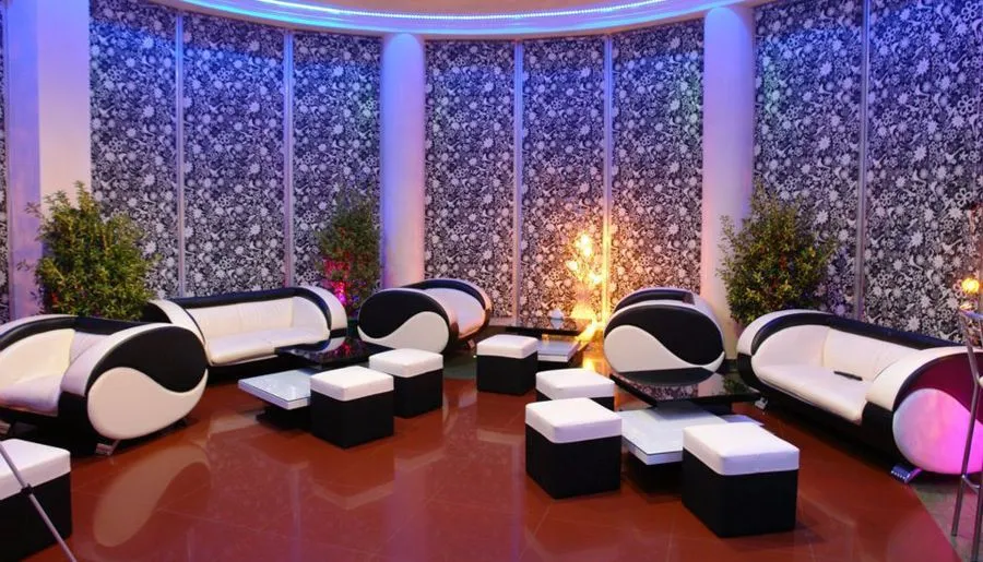 Andamati Hotel — Photo 5