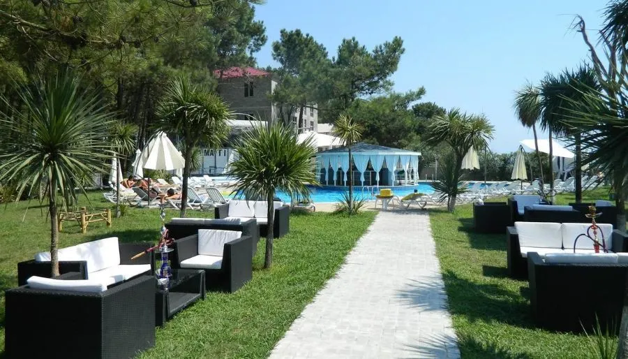 Andamati Hotel — Photo 12