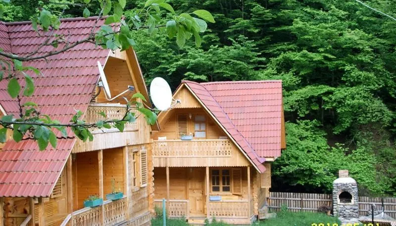 Eco Cottages — Photo 12