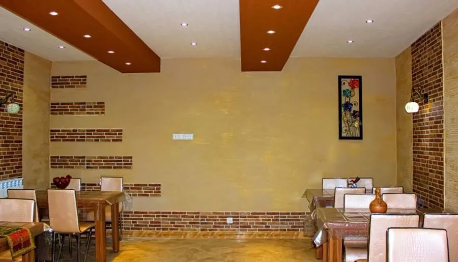 Garden House — Photo 1